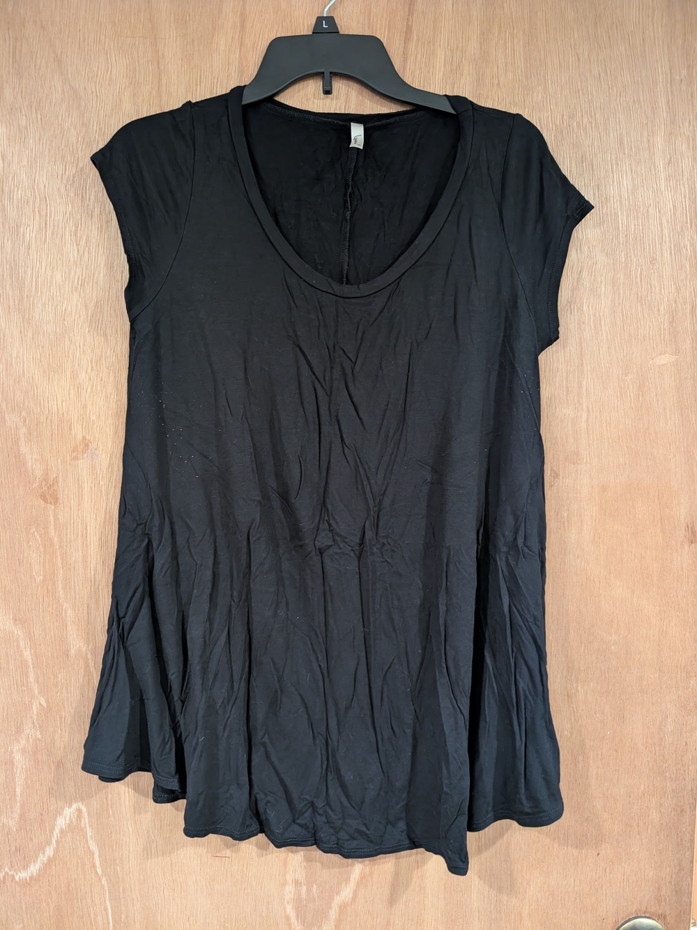 Black Scoop Neck Swing Tunic Top